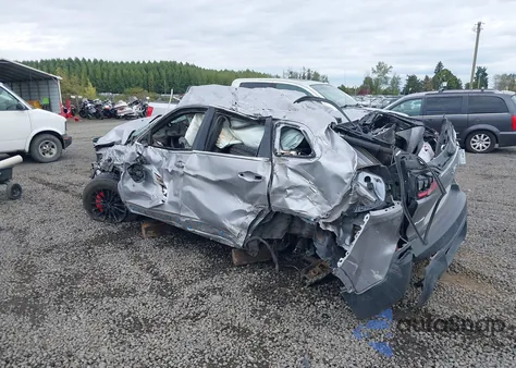 2019 Jeep Cherokee Latitude Plus 4X4 z USA, uszkodzony, nr VIN 1C4PJMLX8KD107272